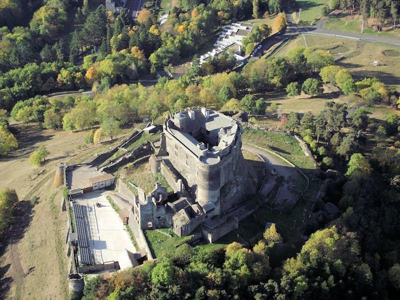 Studio Au Coeur Des Volcans D Auvergne - Murol Buitenkant foto